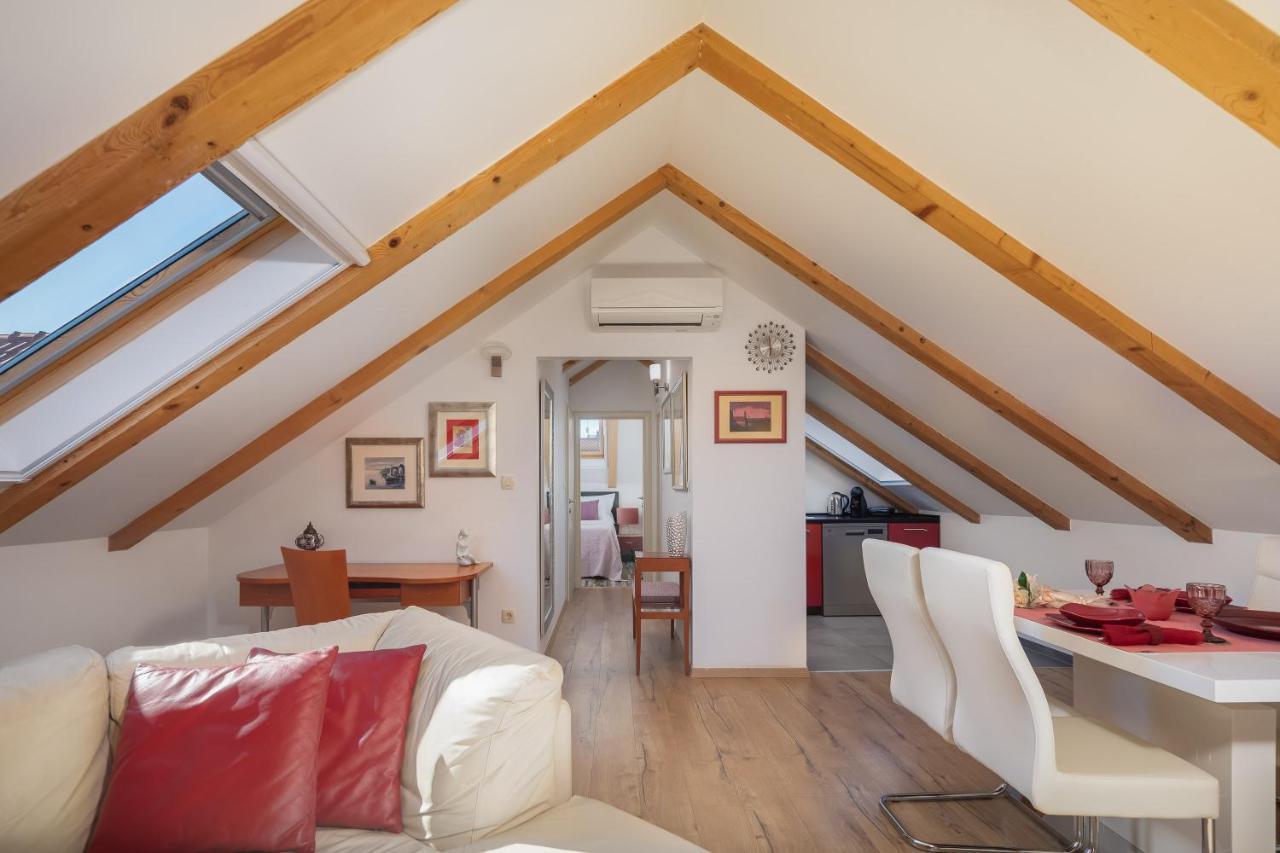 Romantic Attic Appartement *